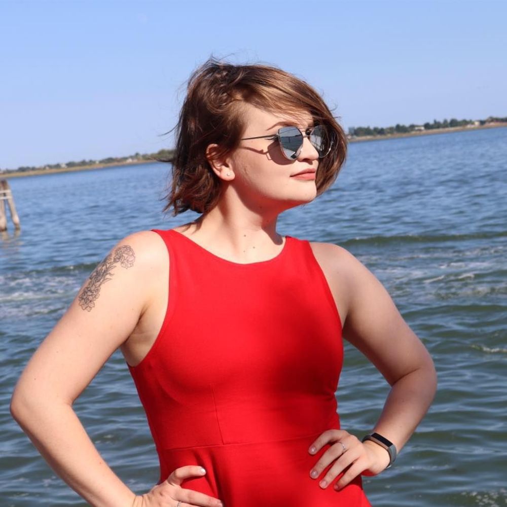 Meet your Posher, Emma